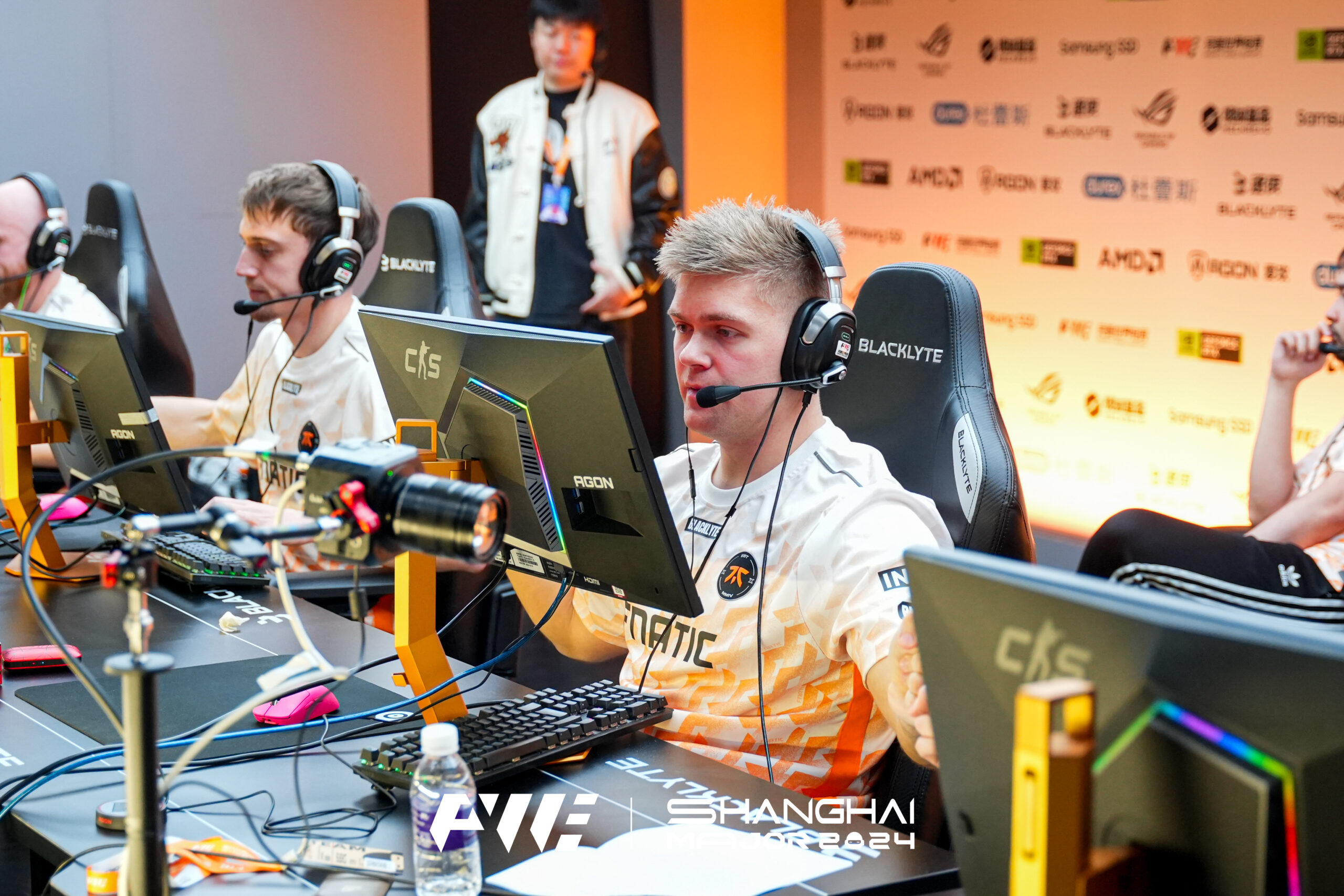 Fnatic make it past NRG and to Stage 2