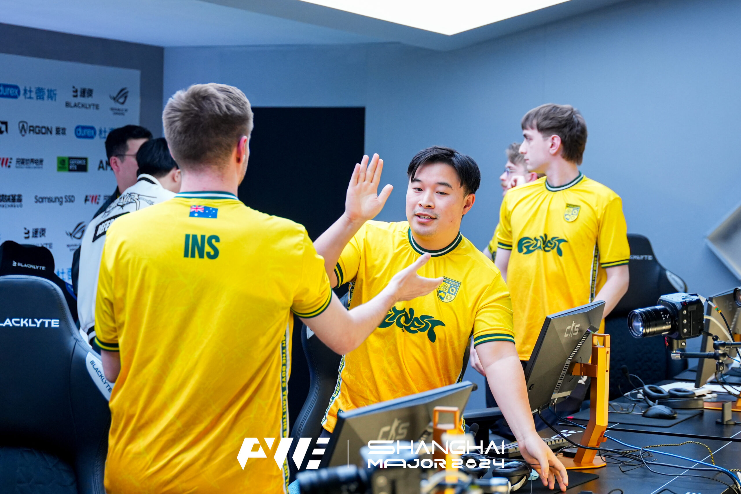 FlyQuest