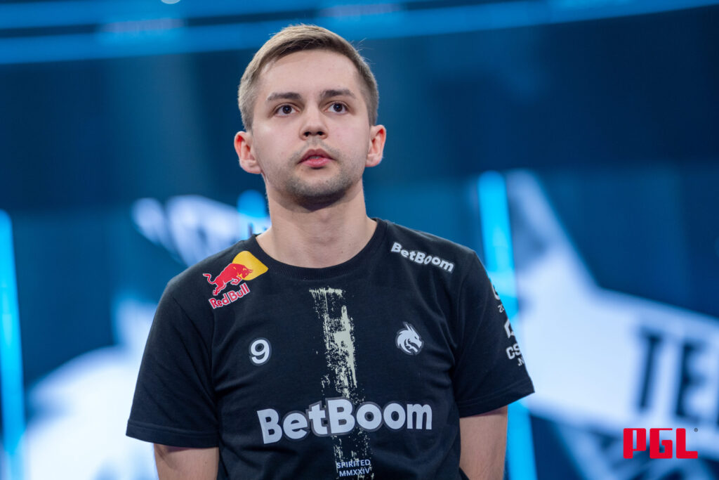 Monte faces heavy criticism following public dispute with former roster over unpaid salaries