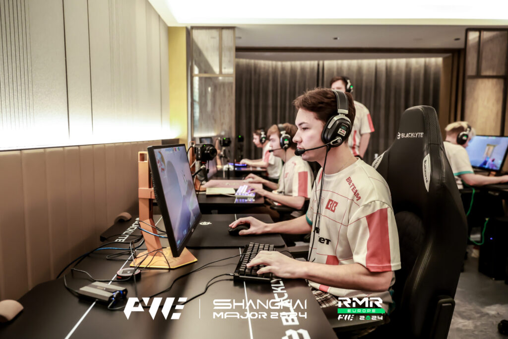 Astralis to appoint first international head coach following Cologne Major exit