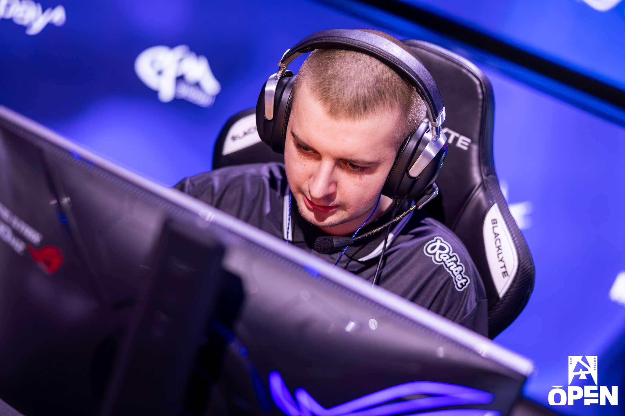 NIP all but safe as the Singapore Major race heads to Bucharest