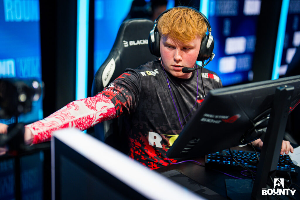 JBOEN, FaZe, BLAST Bounty
