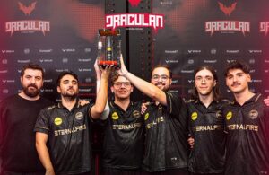 Eternal Fire lift the DraculaN Season 7 trophy in Bucharest