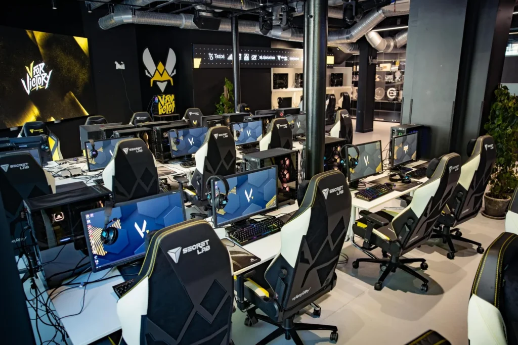BIG and FaZe take VRS hit after losses