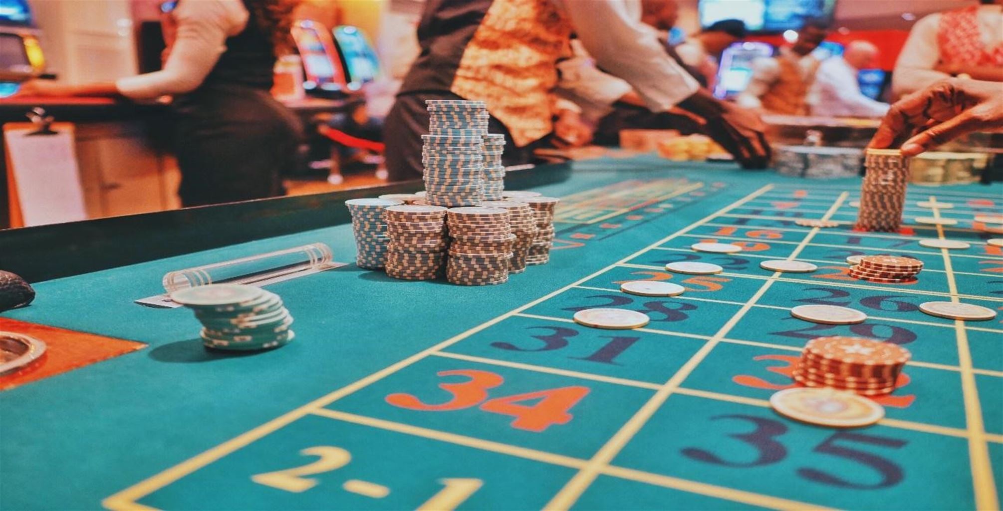 Navigating the Ethics of Advertising in the poker online real money Industry