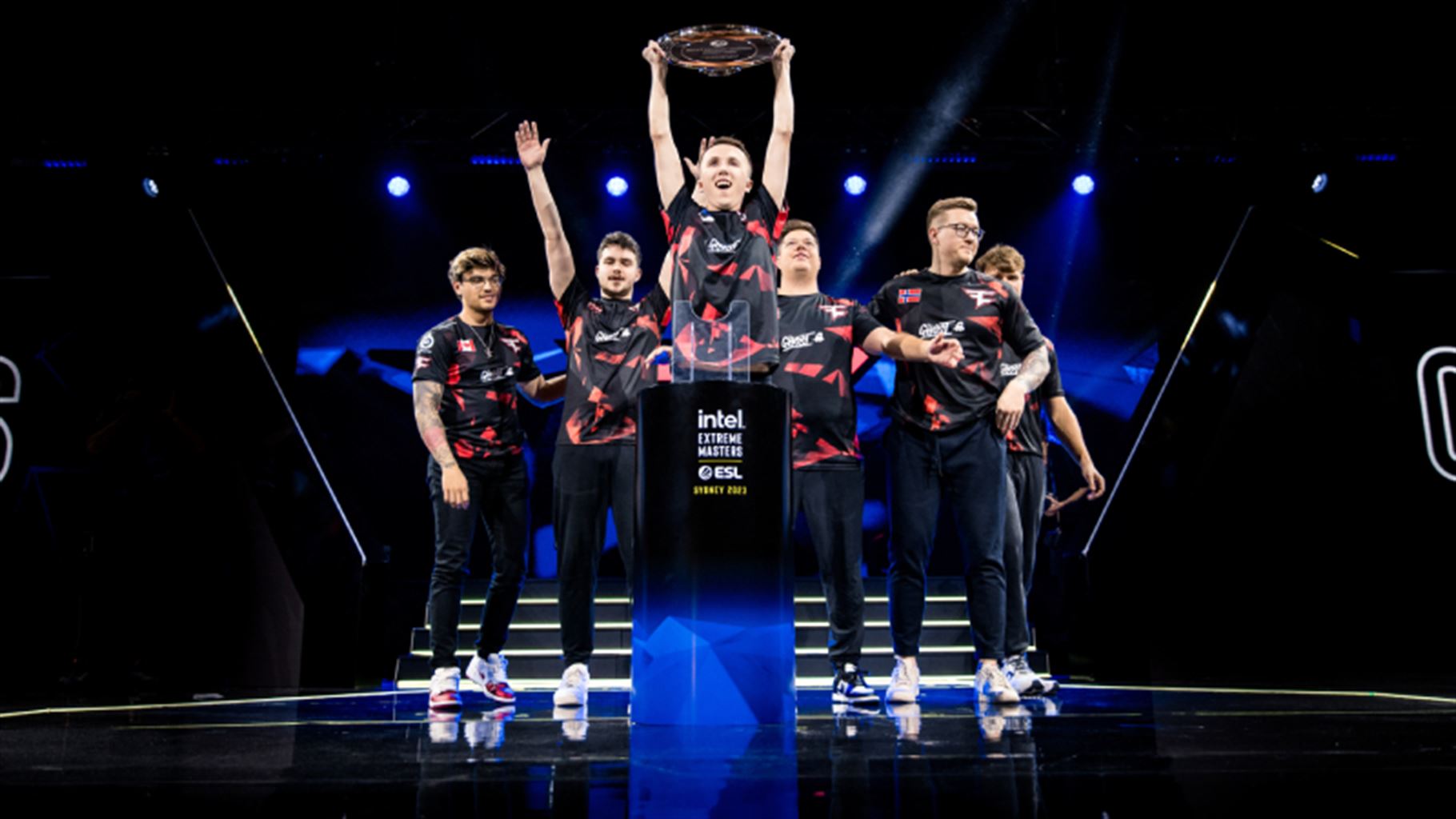 How has the transition to the new version of СS 2 affected players, and will it affect eSports in general? - Pley.gg How has the transition to the new version of СS 2 affected players, and will it affect eSports in general? - Pley.gg