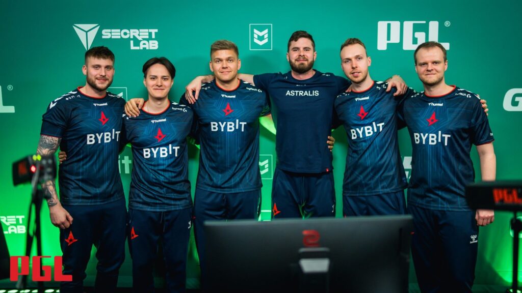 End of an era: The Astralis rebuild - Pley.gg