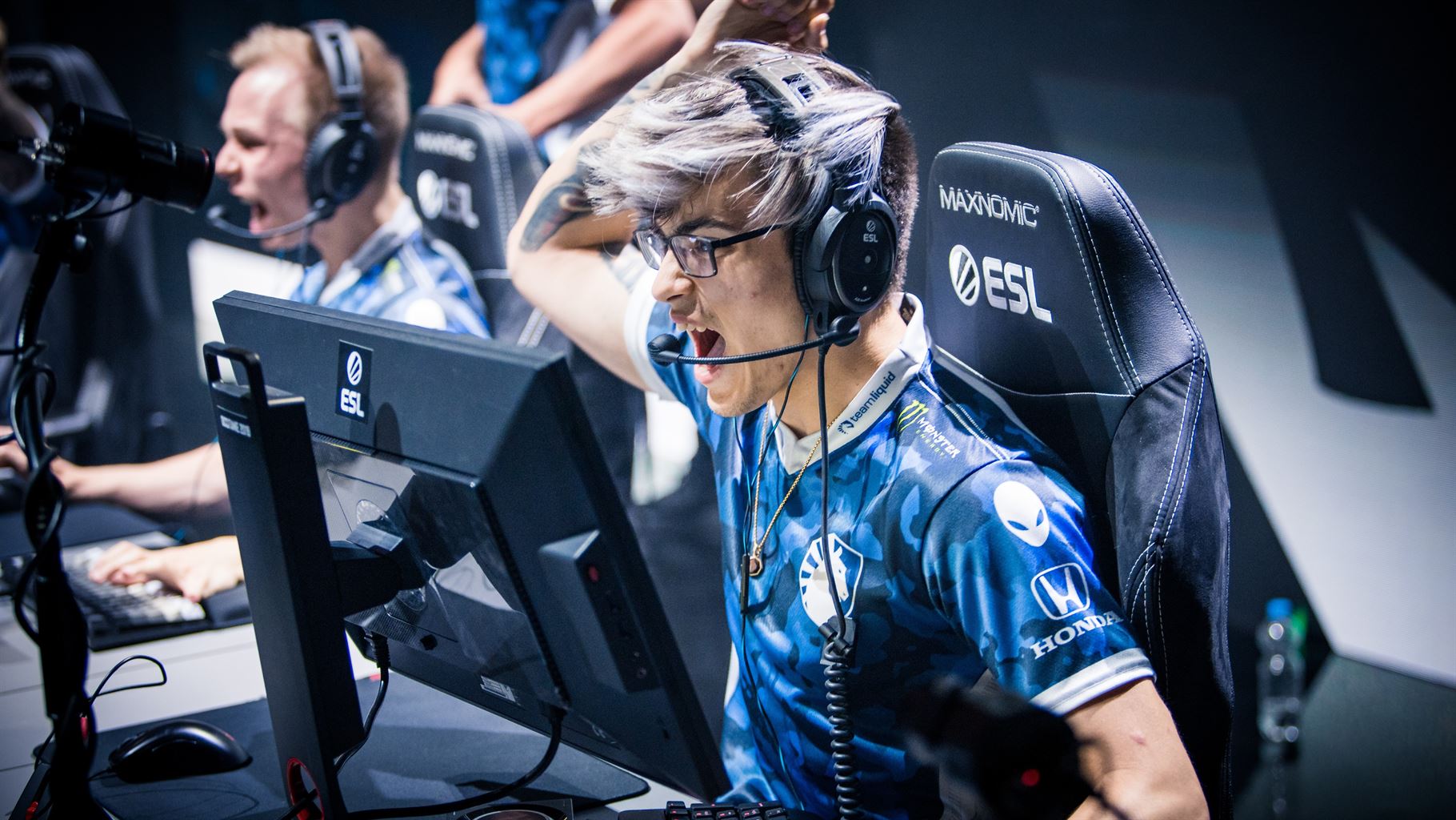 Credit: Helena Kristiansson ESL NAVI defeat FaZe 2-1 in a three map thriller - Pley.gg