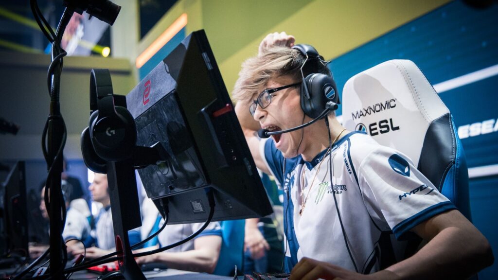 Twistzz - Pley.gg