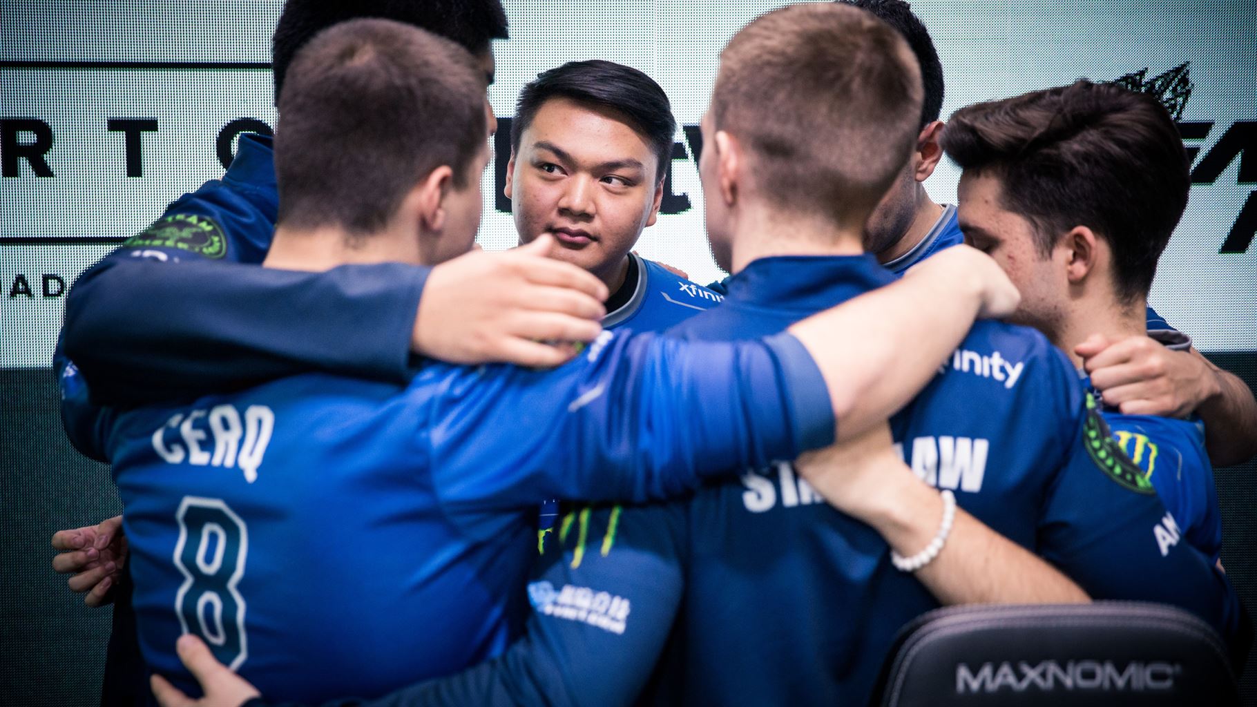 Complexity and Evil Geniuses now in the top 10 - Pley.gg