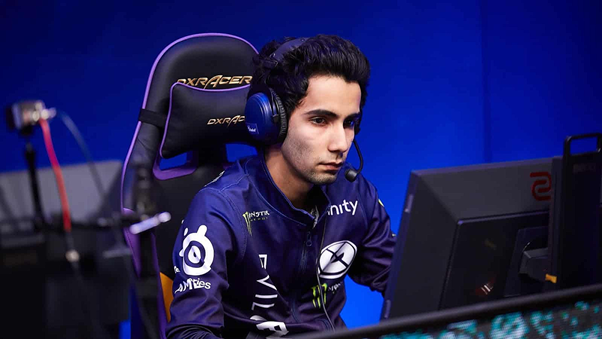 The Richest Gamer In The World - Pley.gg