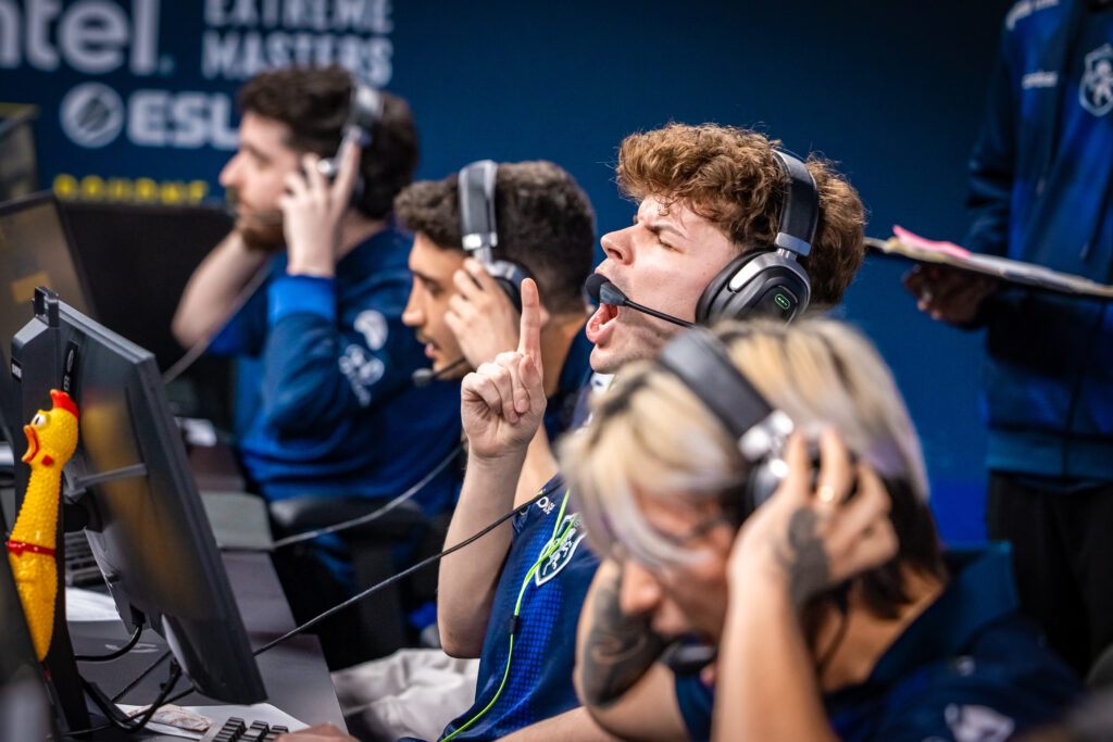 FaZe vs Liquid – IEM Cologne 2025 Stage 1 Betting Suggestion - Pley.gg